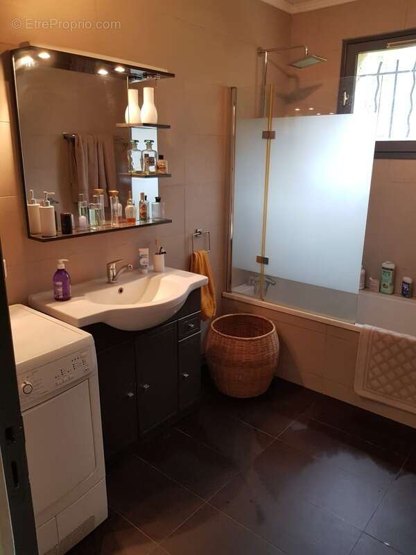 Maison à MOULES-ET-BAUCELS