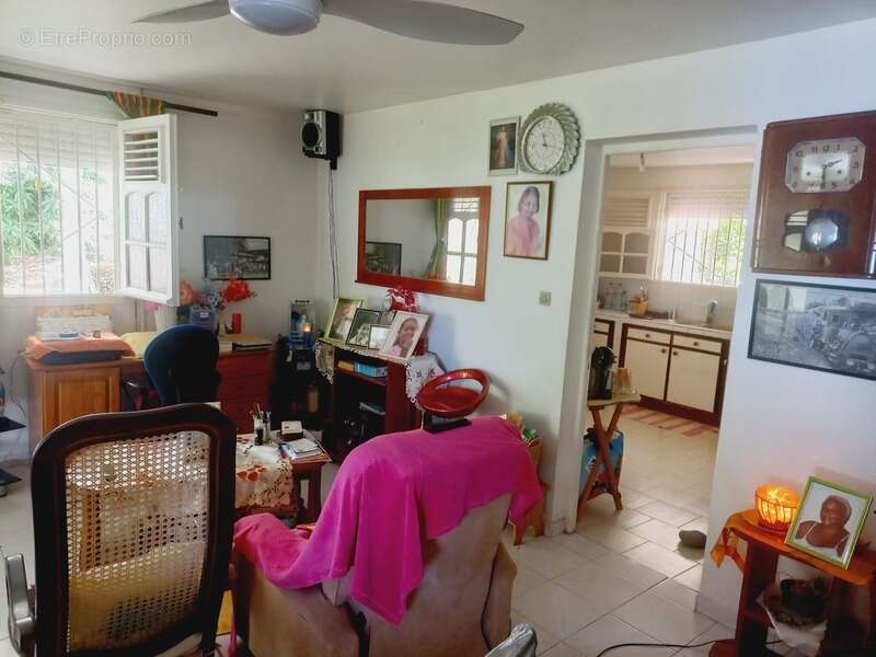 Maison à BASSE-TERRE