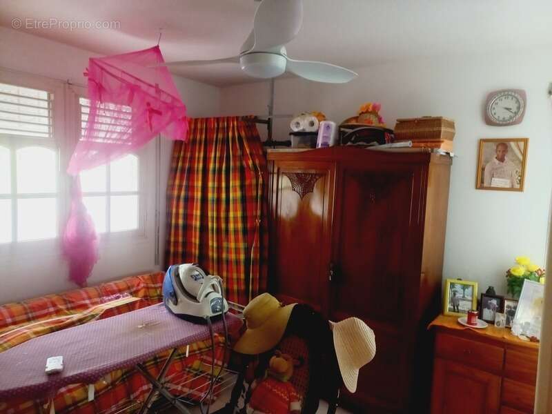 Maison à BASSE-TERRE