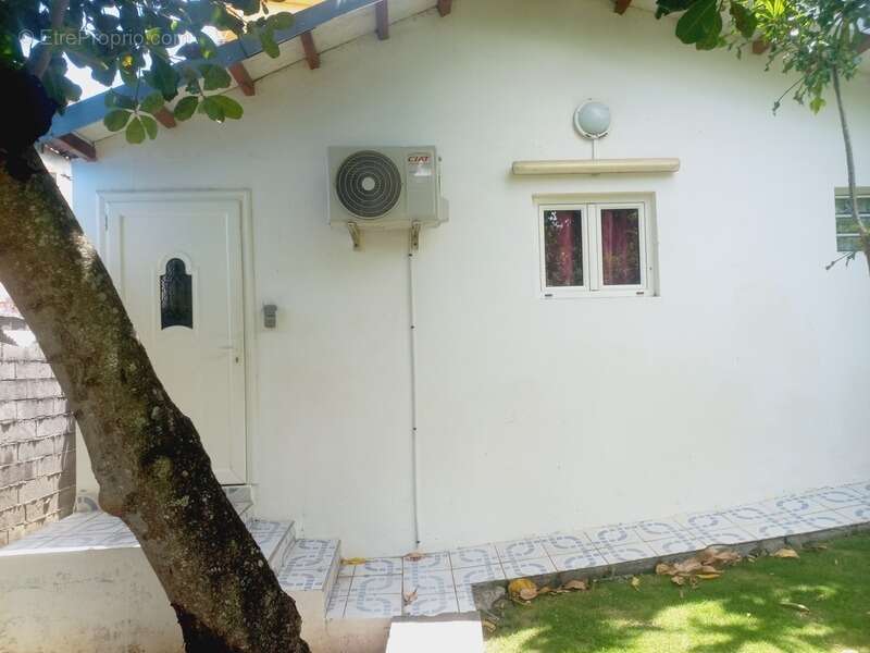 Maison à BASSE-TERRE