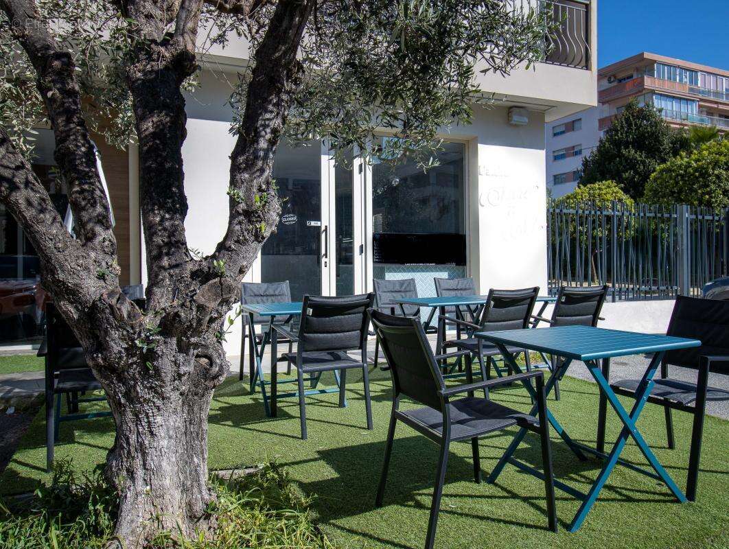 Commerce à CAGNES-SUR-MER