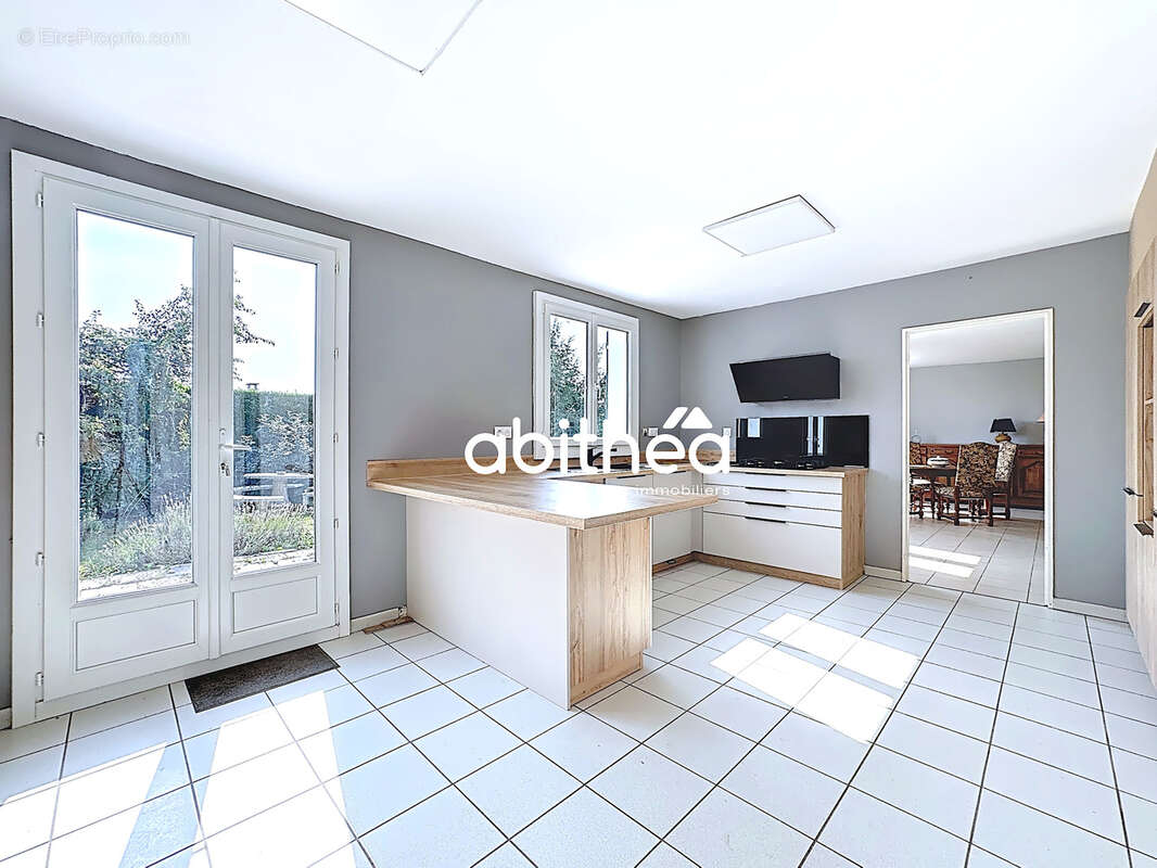 Maison à SAINTE-CATHERINE