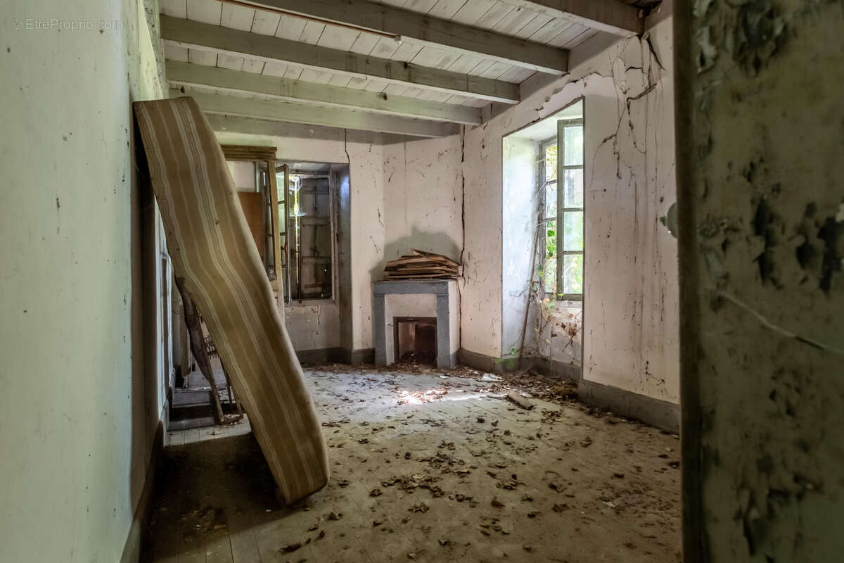 Maison à BOURG-DE-VISA