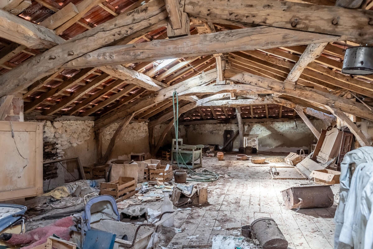 Maison à BOURG-DE-VISA