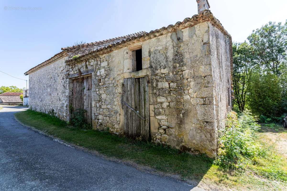 Maison à BOURG-DE-VISA