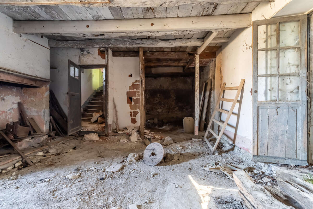 Maison à BOURG-DE-VISA