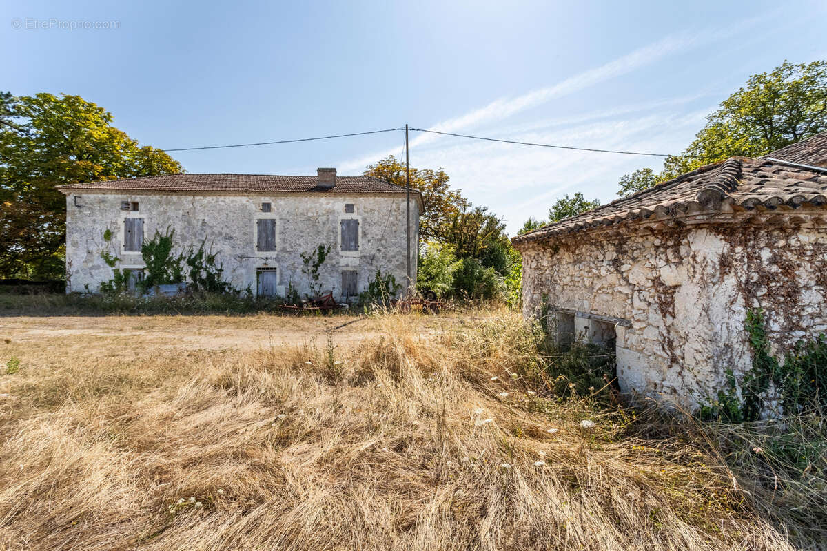 Maison à BOURG-DE-VISA