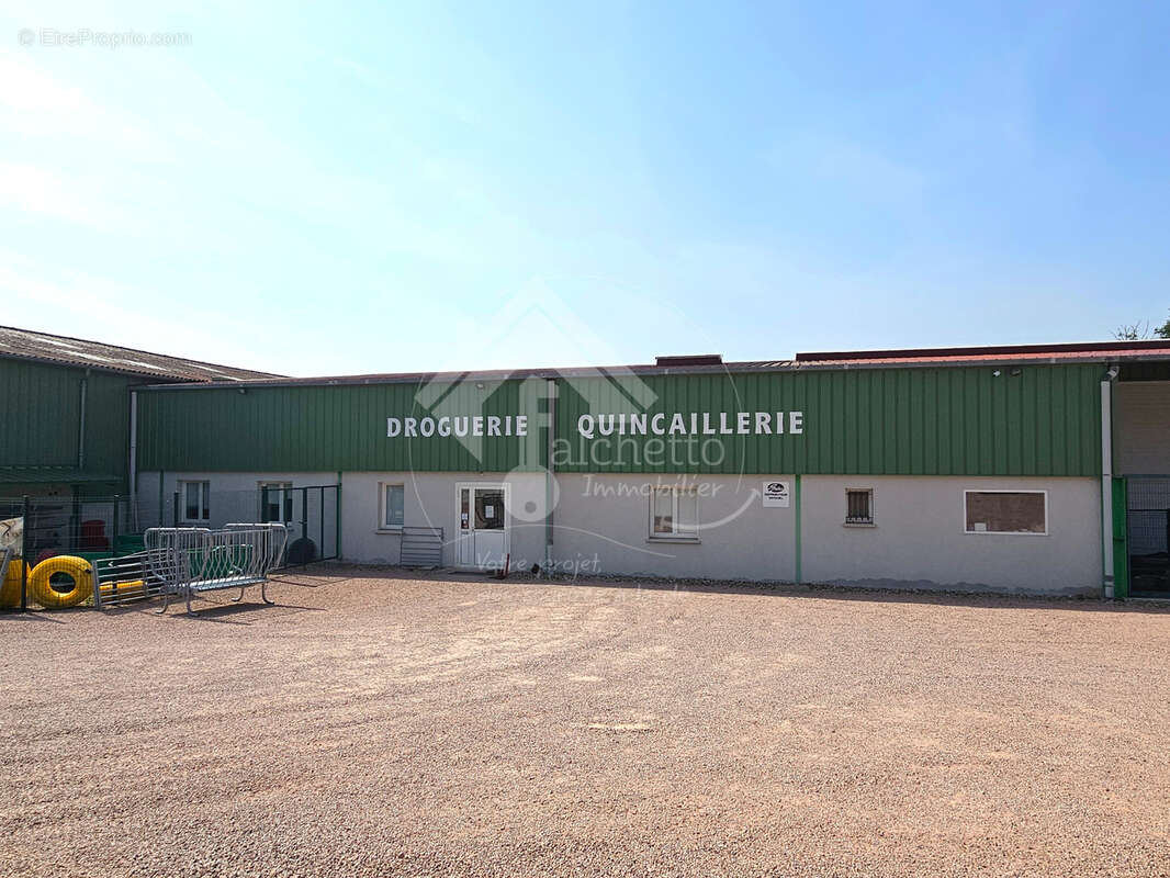 Commerce à LE DONJON