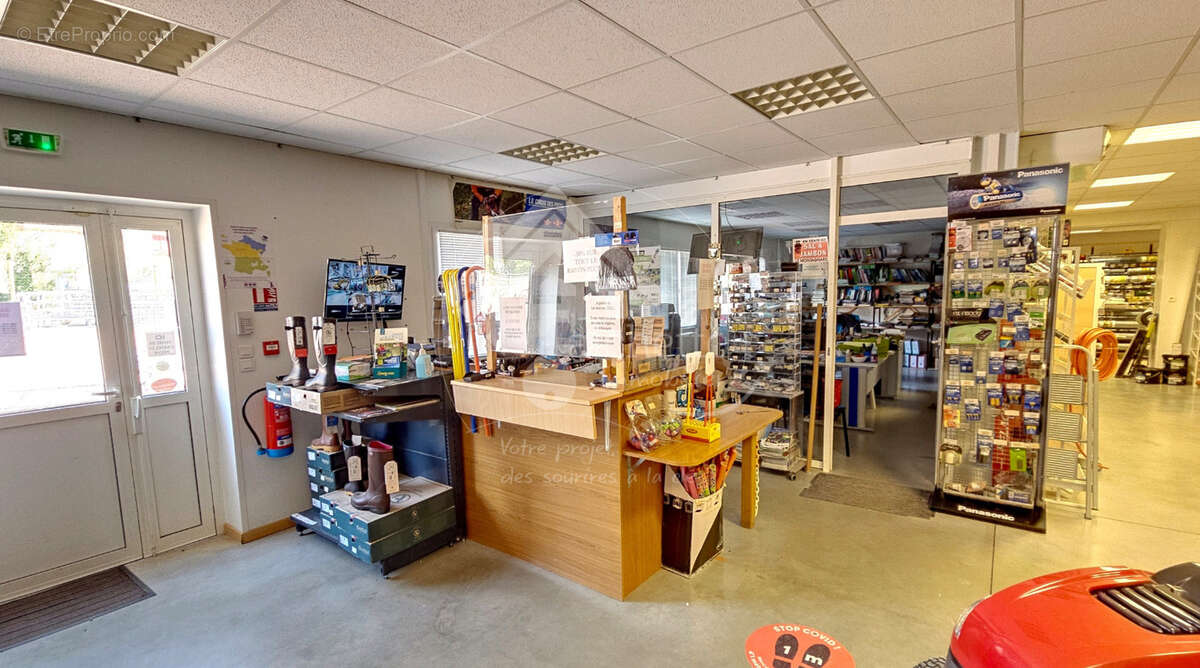 Commerce à LE DONJON