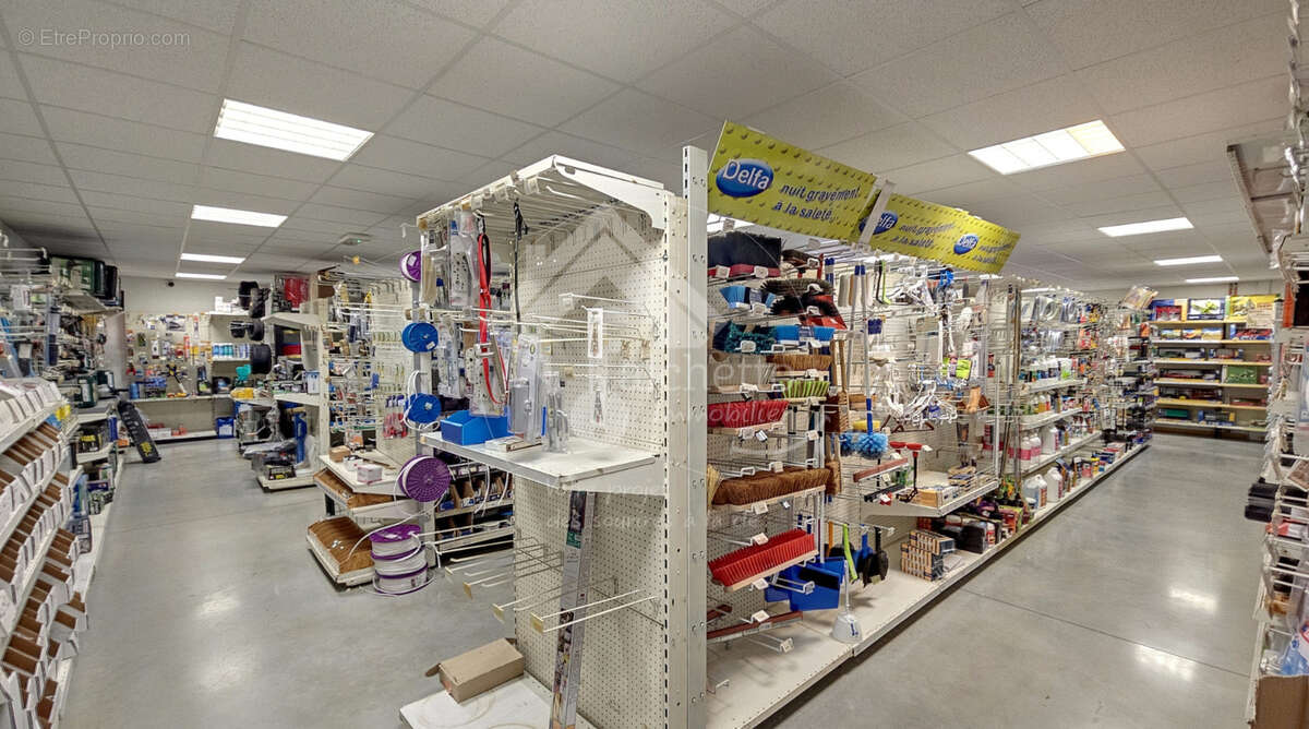 Commerce à LE DONJON