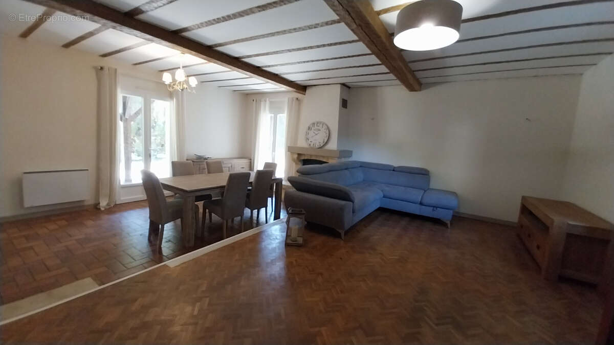 Maison à CHANCELADE