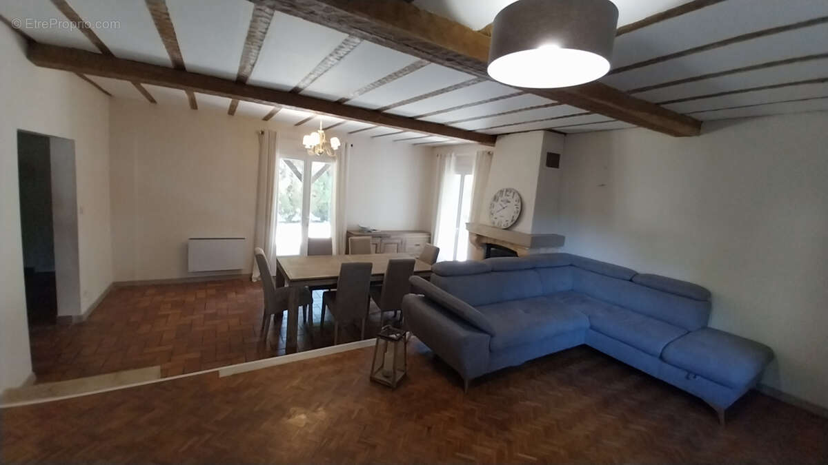 Maison à CHANCELADE