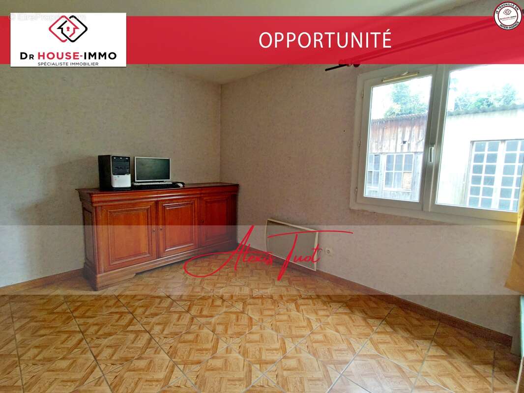 Maison à AMBARES-ET-LAGRAVE