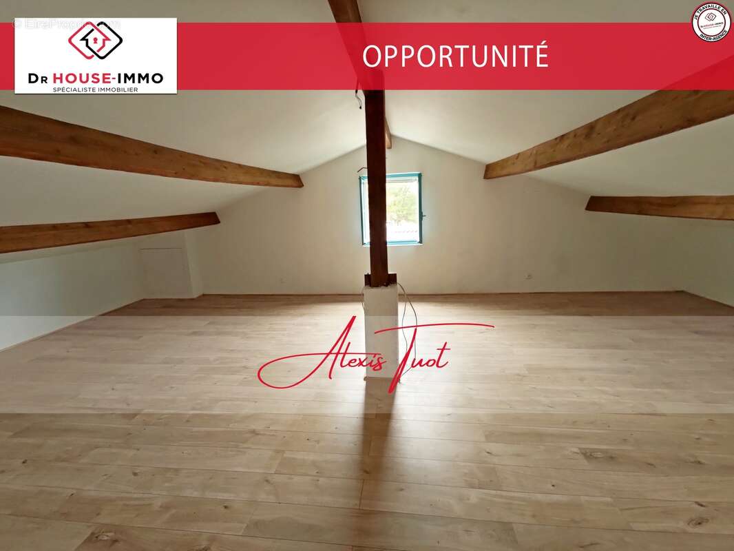 Maison à AMBARES-ET-LAGRAVE