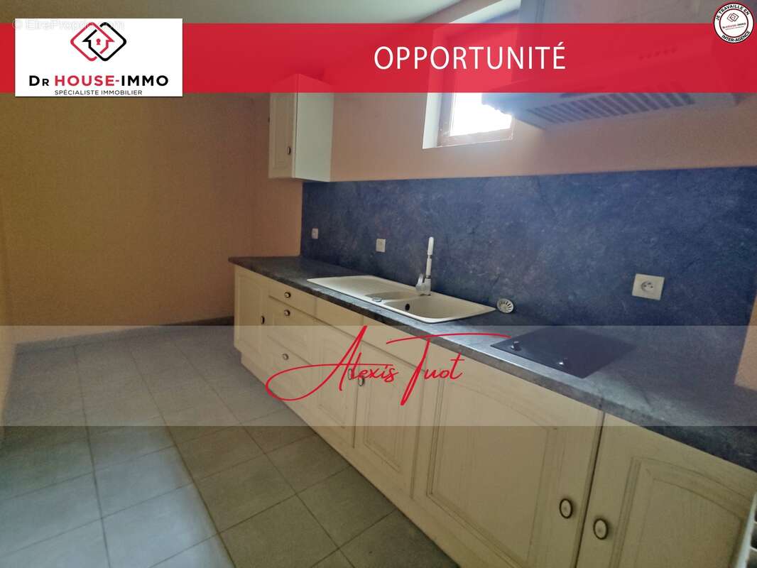 Maison à AMBARES-ET-LAGRAVE