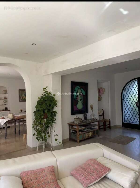 Maison à SIX-FOURS-LES-PLAGES