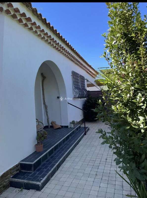 Maison à SIX-FOURS-LES-PLAGES