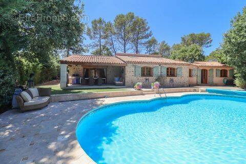 Maison à FAYENCE