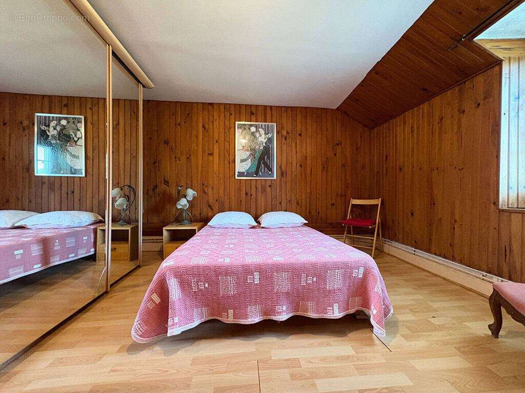 Maison à SAINT-MARCEL