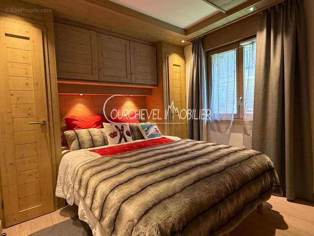 Appartement à LA PERRIERE