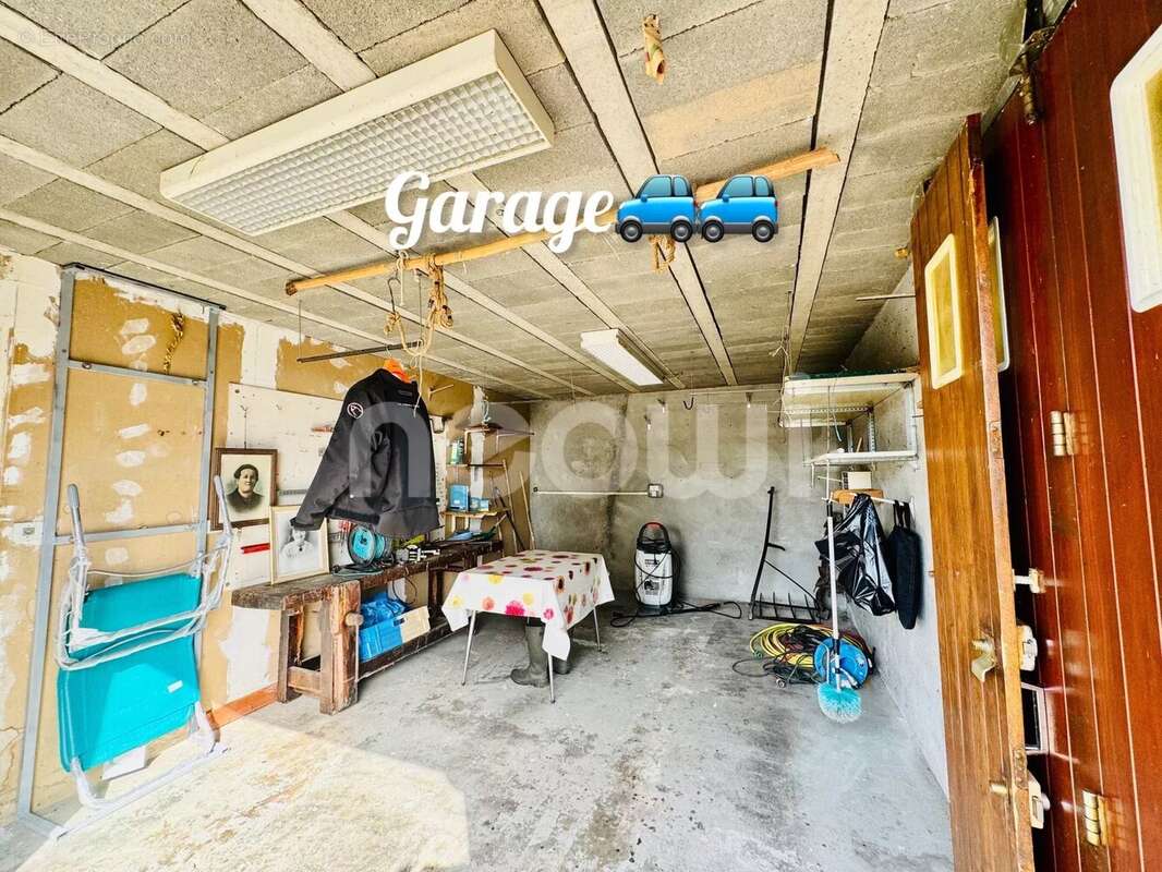 Maison à SAINT-ELOY-LES-MINES