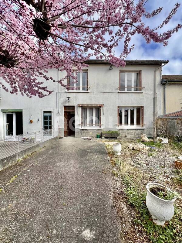 Maison à SAINT-GEORGES-DE-MONS