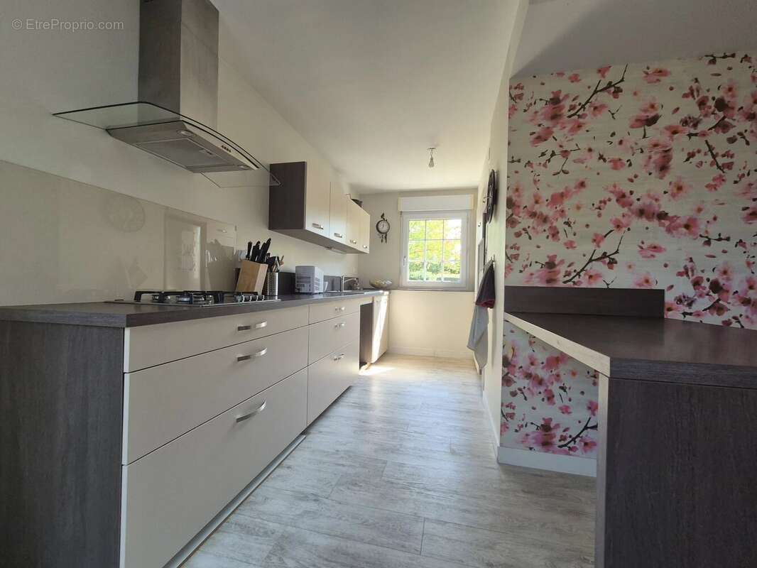 Maison à BONCHAMP-LES-LAVAL