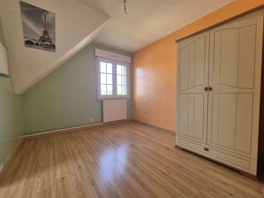 Maison à BONCHAMP-LES-LAVAL