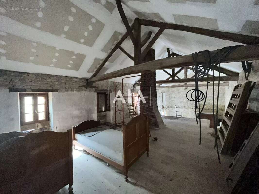 Maison à FONTENILLE