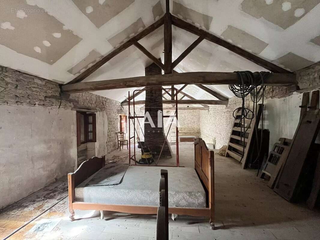 Maison à FONTENILLE