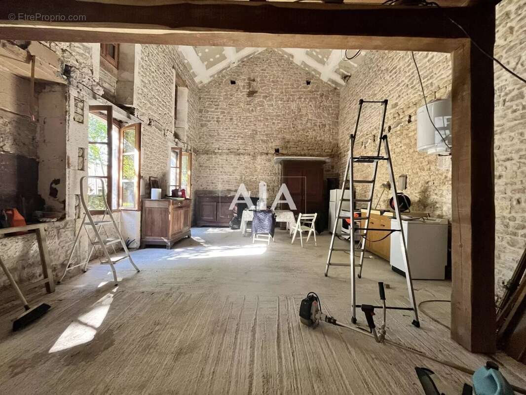 Maison à FONTENILLE