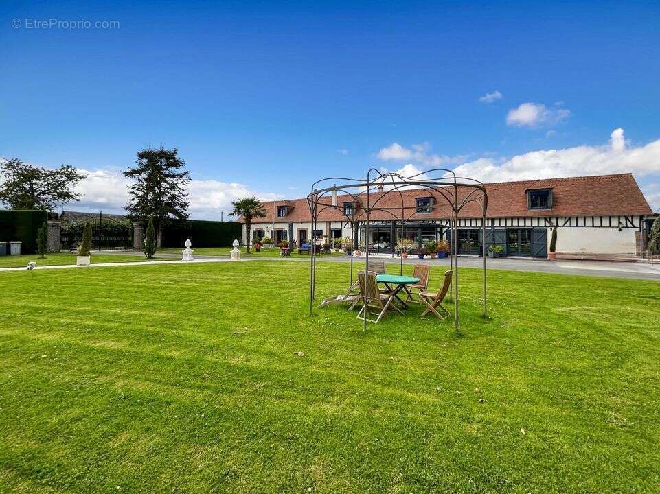 Autre à CONCHES-EN-OUCHE