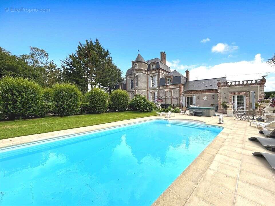 Autre à CONCHES-EN-OUCHE