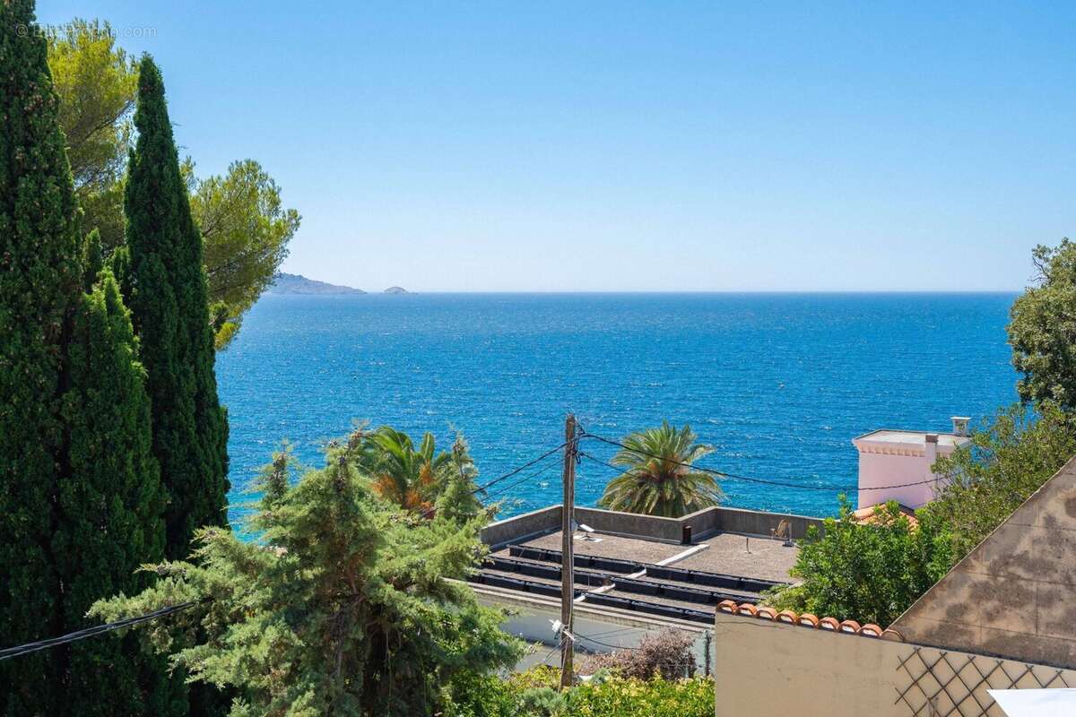 Appartement à MARSEILLE-7E