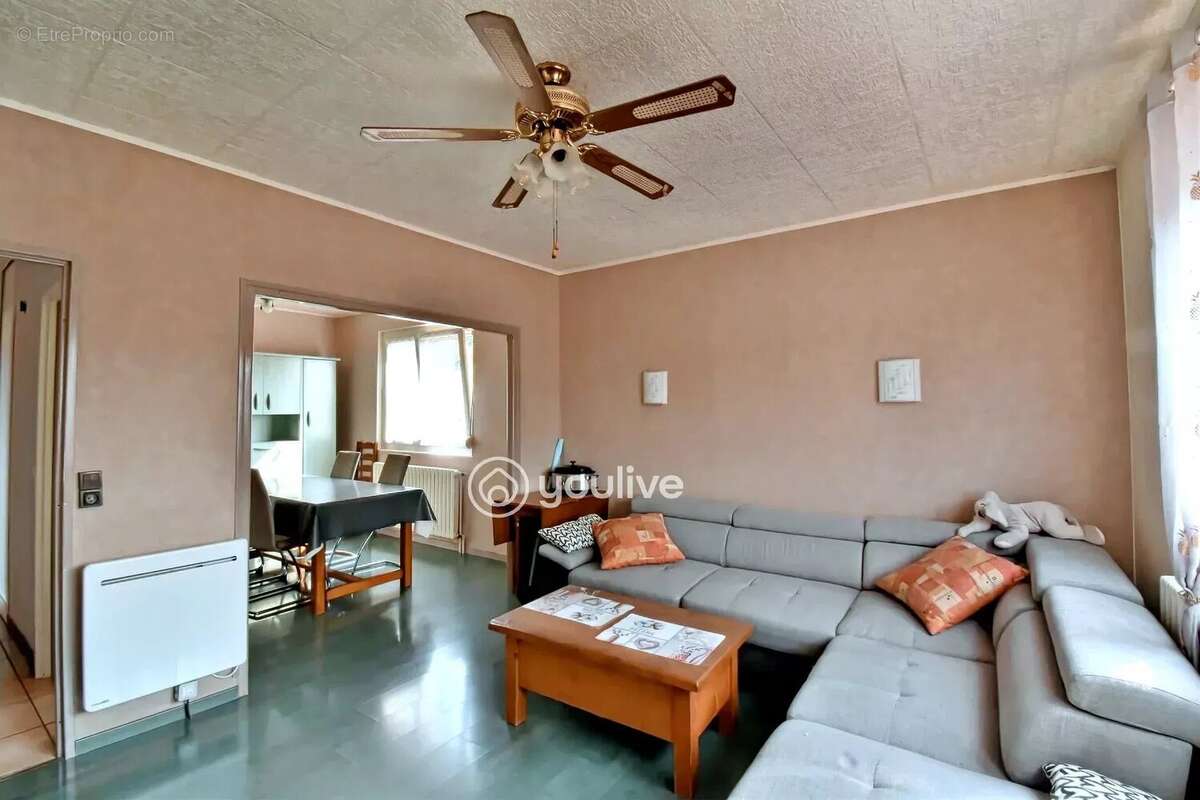 Maison à PONT-DE-ROIDE