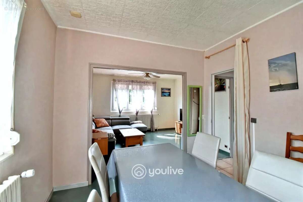 Maison à PONT-DE-ROIDE