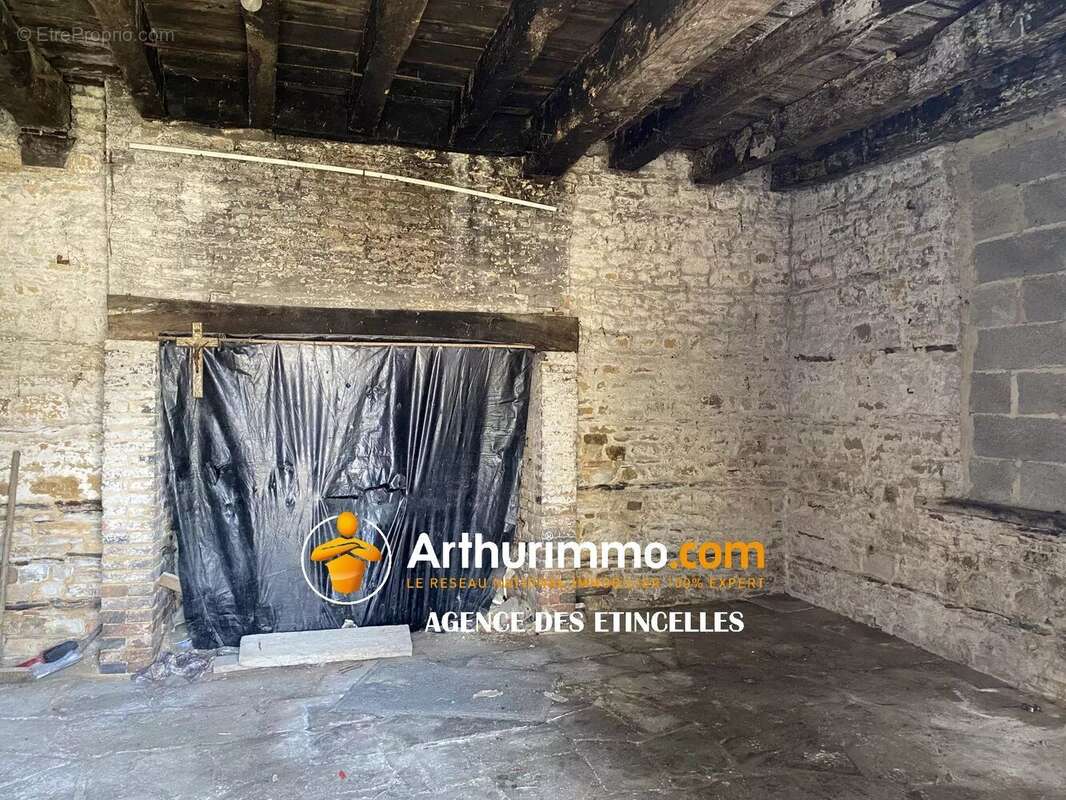 Maison à MARTIGNE-FERCHAUD