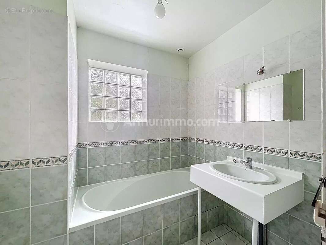 Maison à CLERMONT-FERRAND