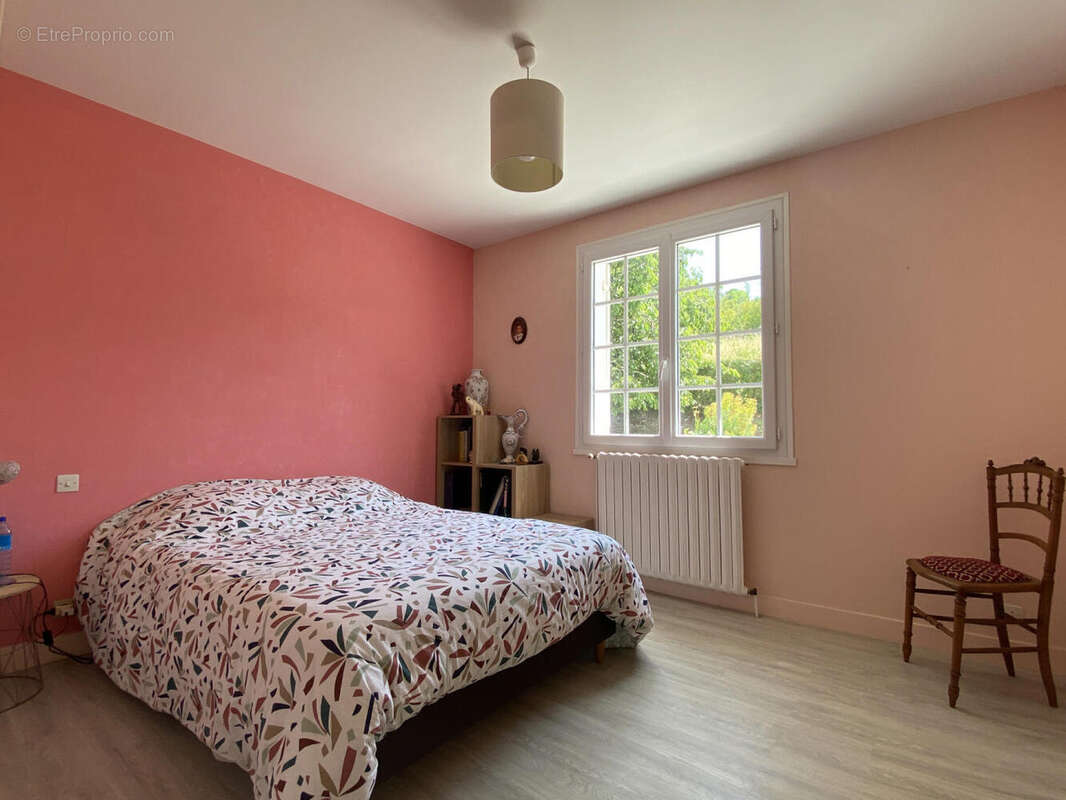 CH 3 - Maison à CHALAIS