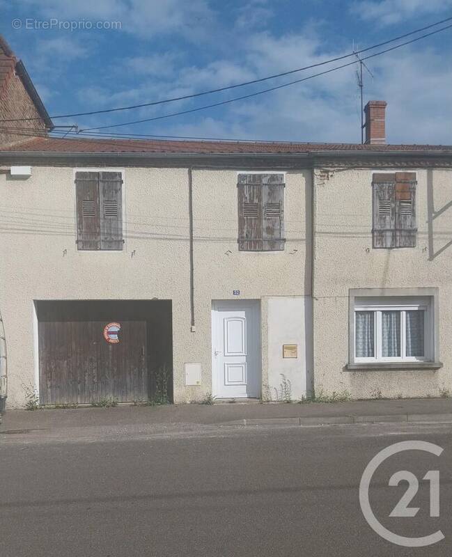 Maison à SAINT-GERMAIN-DU-BOIS