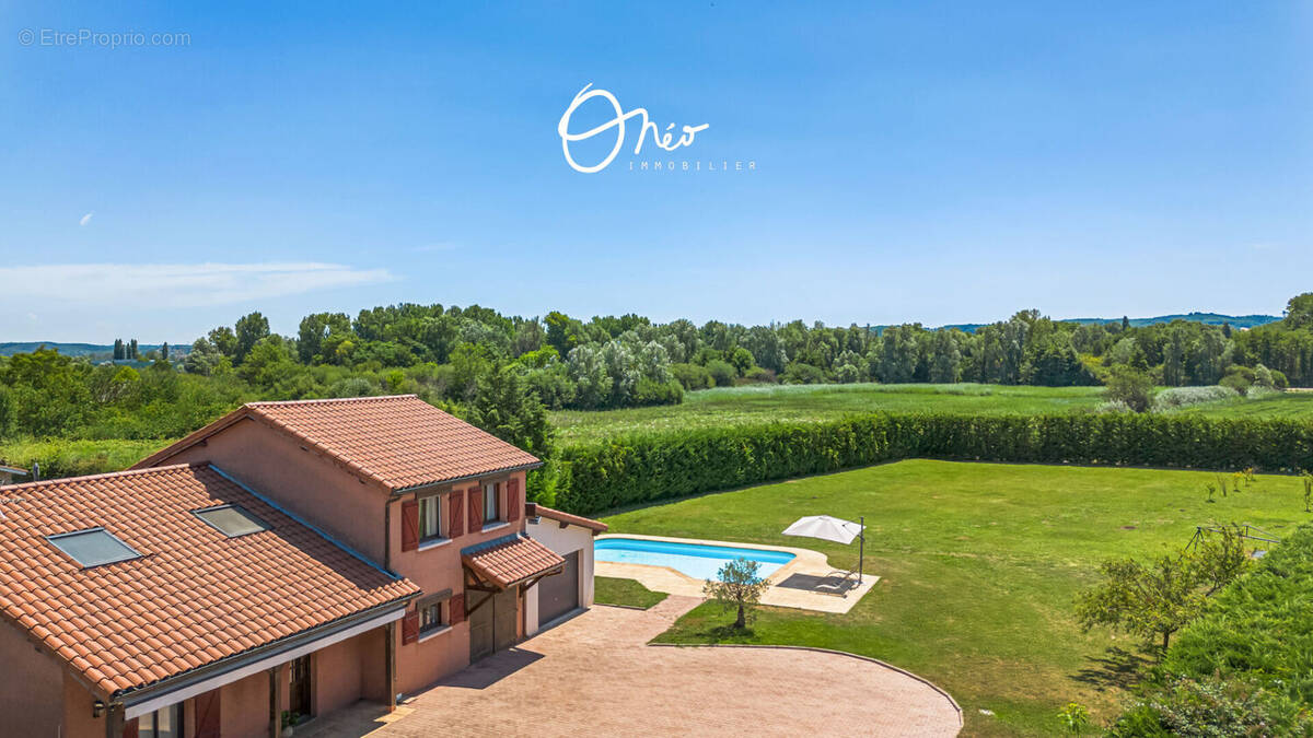 Maison à SAINT-SYMPHORIEN-D&#039;OZON