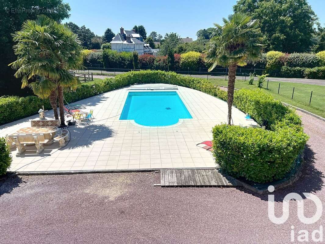 Photo 3 - Maison à LA TRINITE-DE-THOUBERVILLE