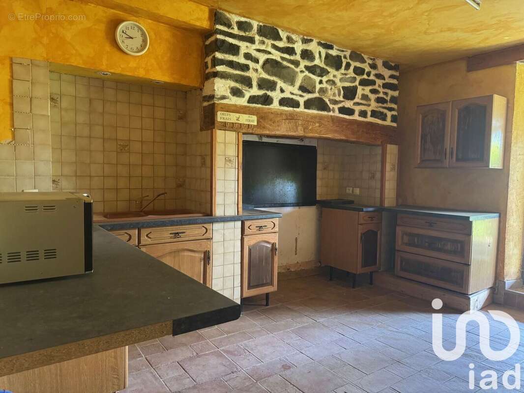 Photo 4 - Maison à SAINT-BONNET-DE-SALERS