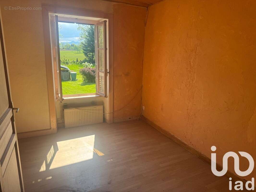 Photo 6 - Maison à SAINT-BONNET-DE-SALERS