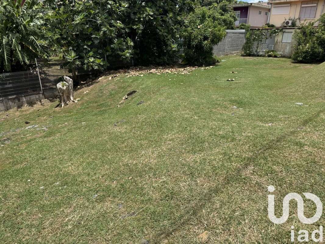 Photo 4 - Terrain à SCHOELCHER