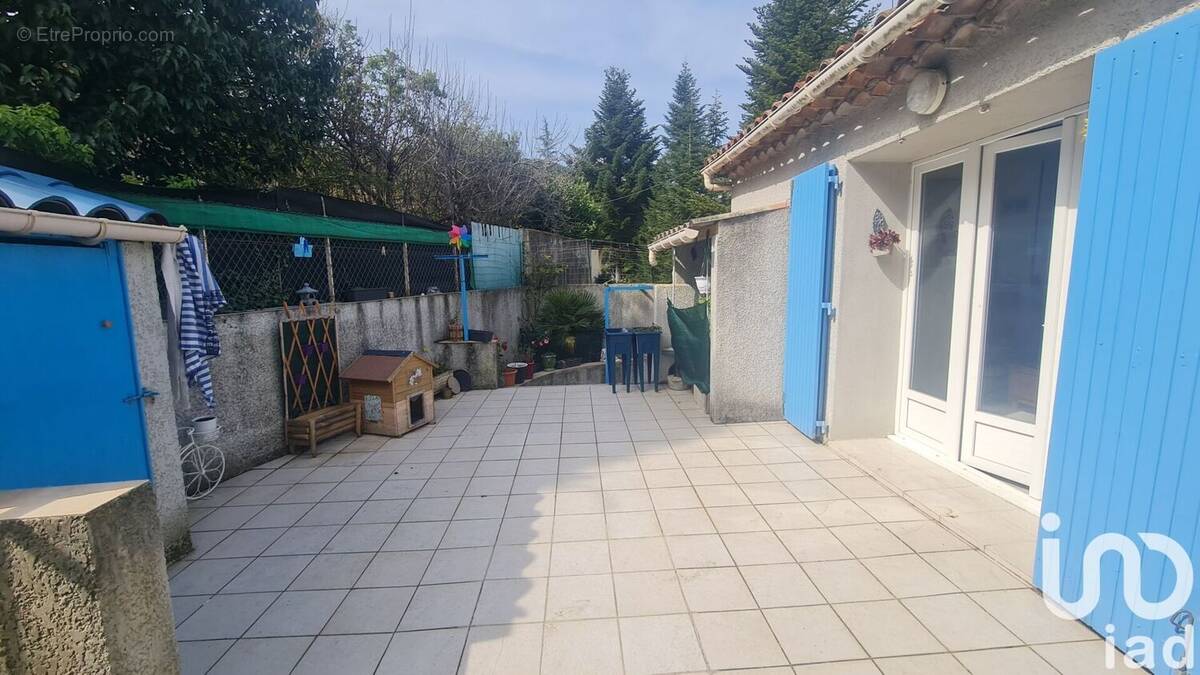 Photo 1 - Maison à LA VERNAREDE