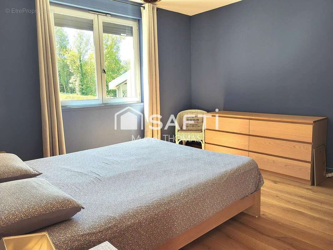 Photo 5 - Maison à NIVOLAS-VERMELLE