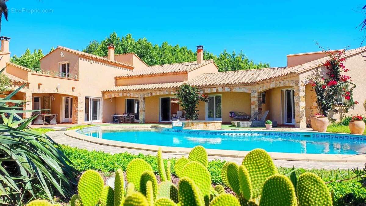 Maison à SAINT-CYPRIEN