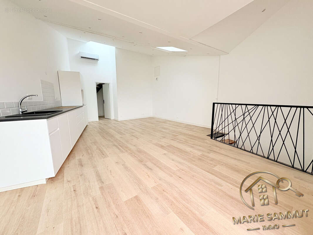 Maison à SAINT-GENIES-DES-MOURGUES