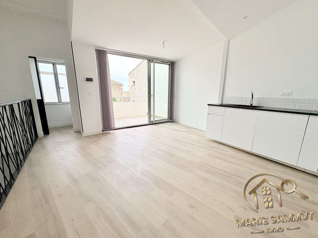 Maison à SAINT-GENIES-DES-MOURGUES